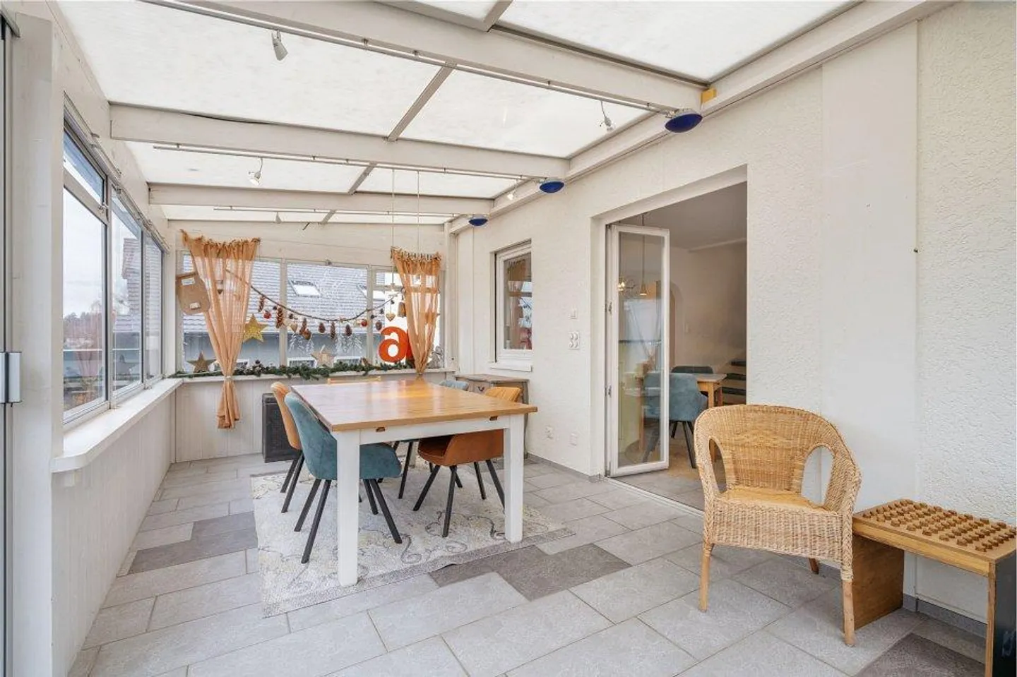 Une maison à vivre et à apprécier - Photo 8 sur 13