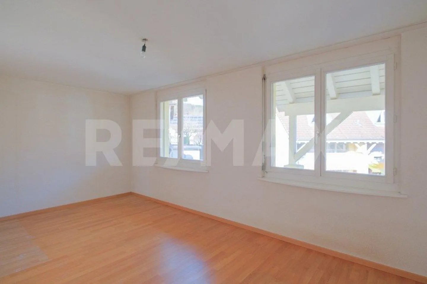 Charmantes Familienhaus in der Natur - Foto 4 von 13