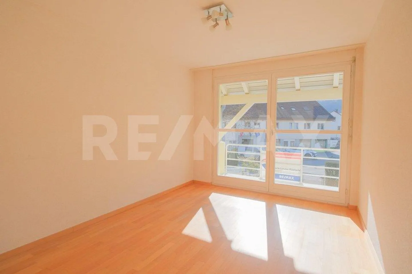 Charmantes Familienhaus in der Natur - Foto 6 von 13