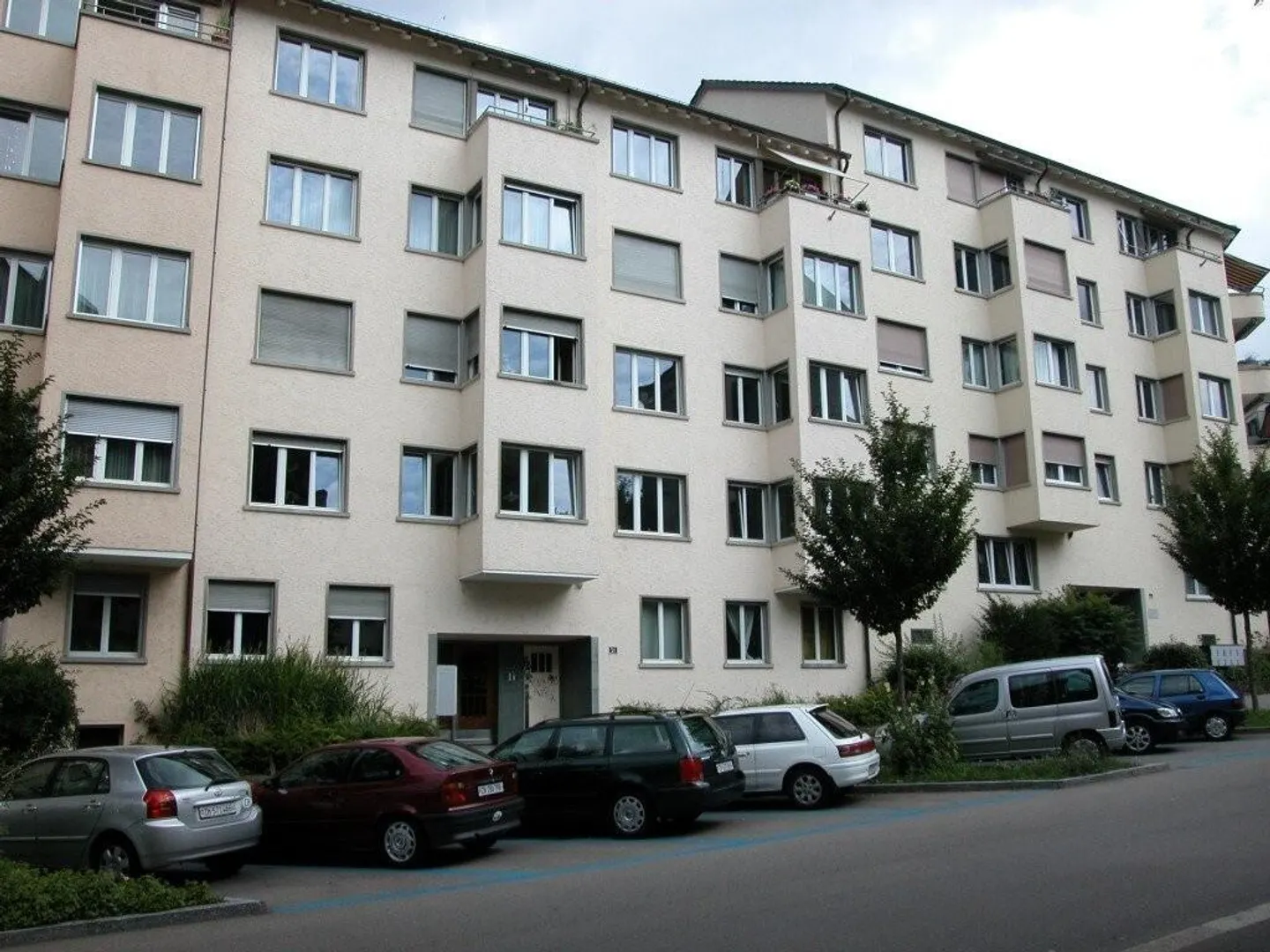 Appartement 2.5 pièces dans le Zurich urbain-Wipkingen - Photo 1 sur 10