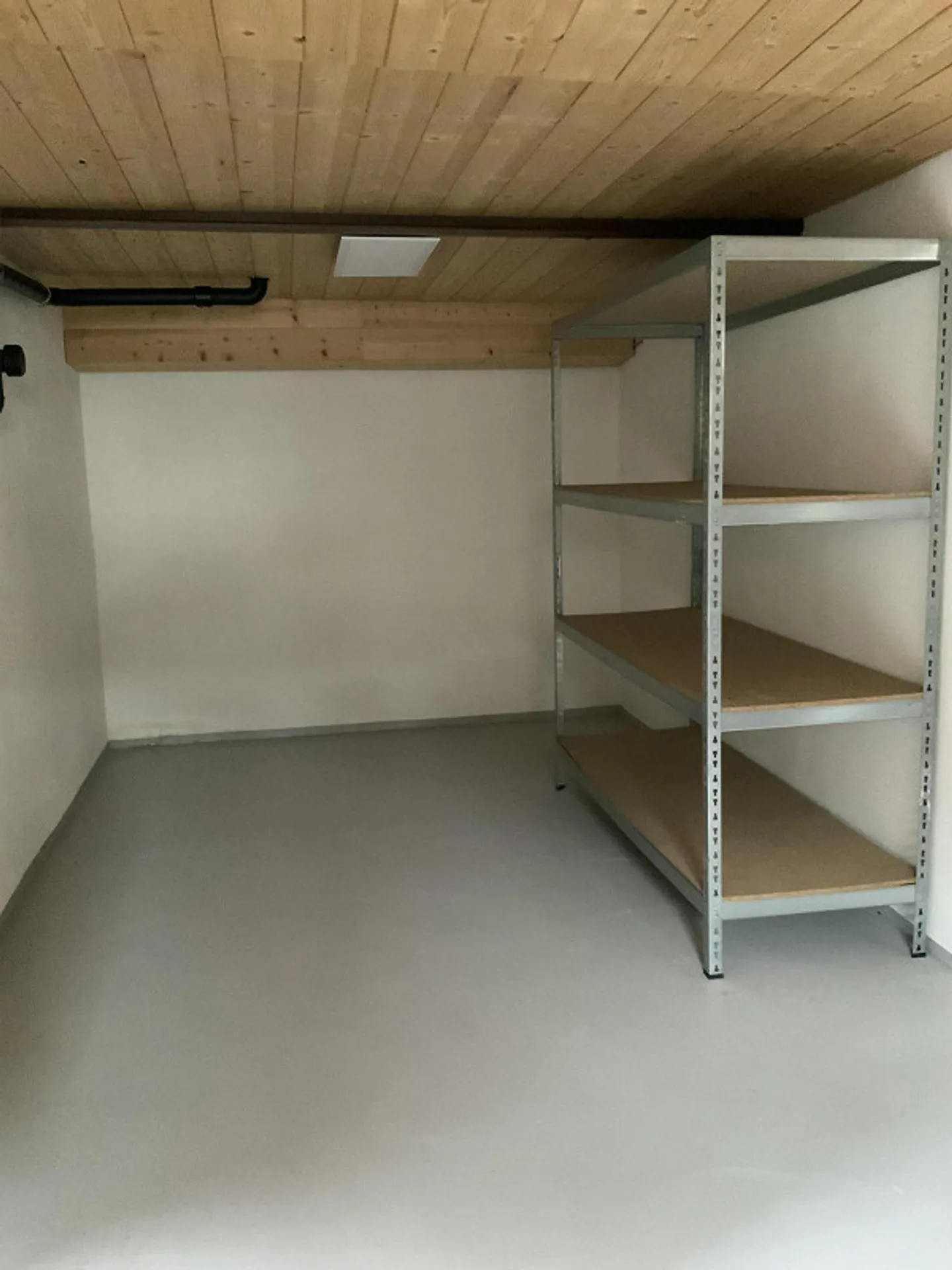 3 1/2 Room Old Building Apartment - Photo 9 of 10