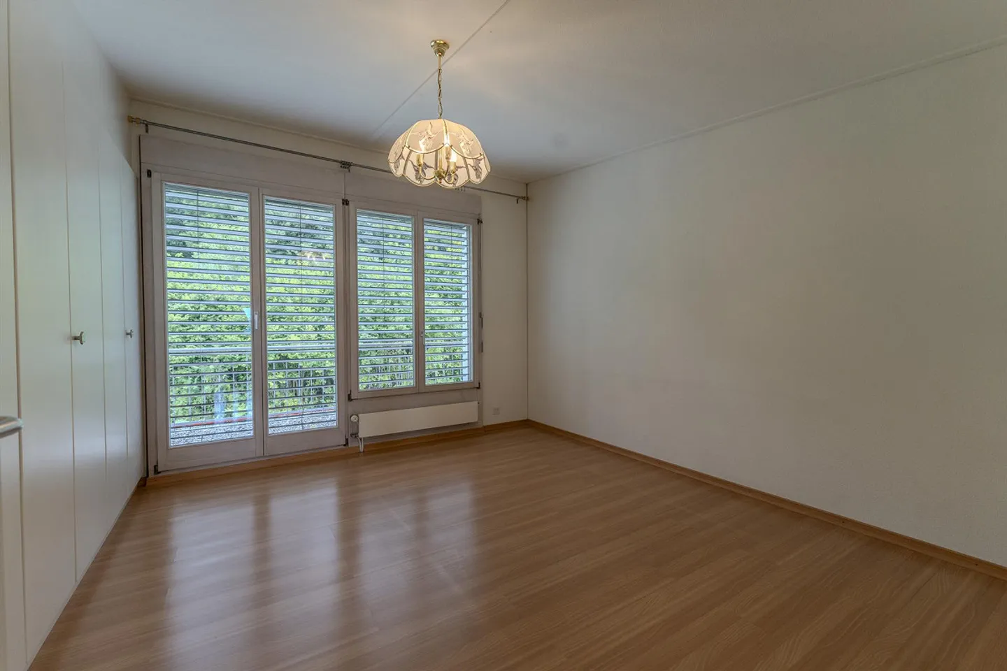 Ampia casa a schiera in diritto di superficie - Foto 16 di 23