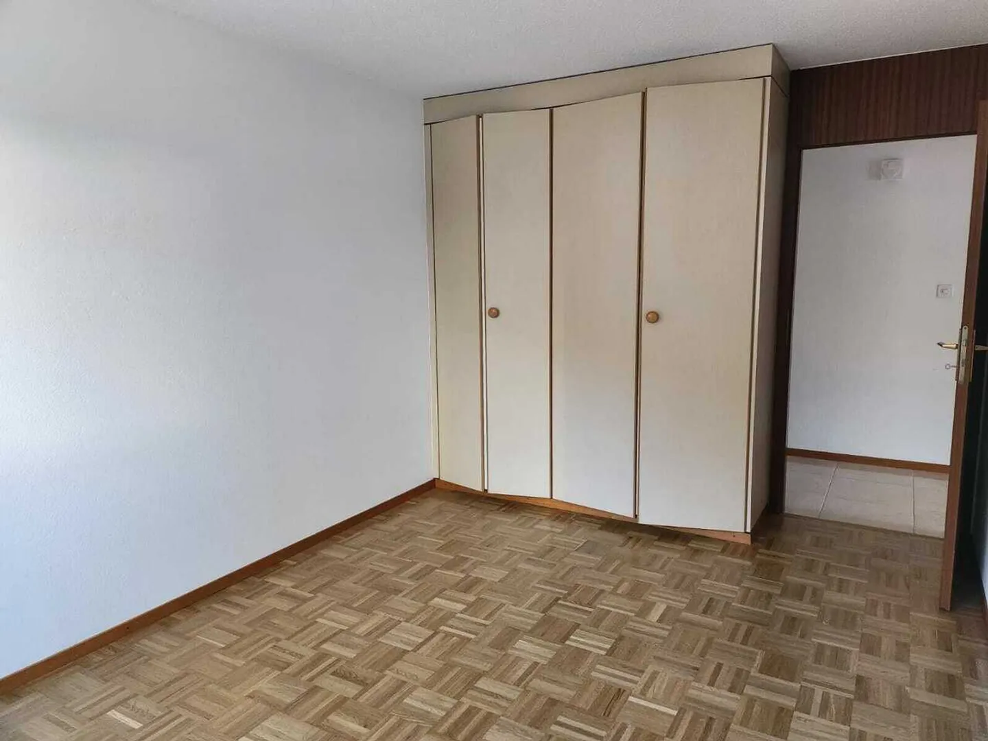 APPARTAMENTO 4 LOCALI IN CENTRO CON ASCENSORE, UN MESE DI AFFITTO GRATIS! - Foto 7 di 9