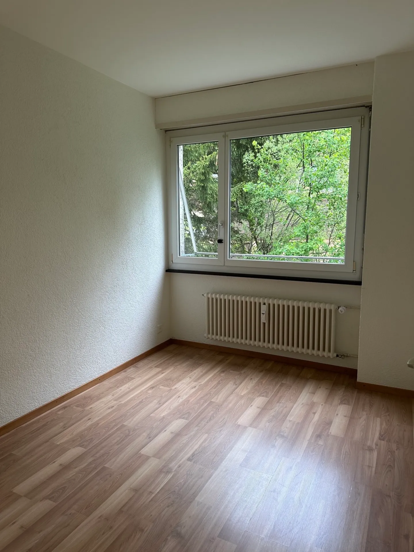 Appartement Spacieux dans Quartier Calme - Photo 6 sur 8