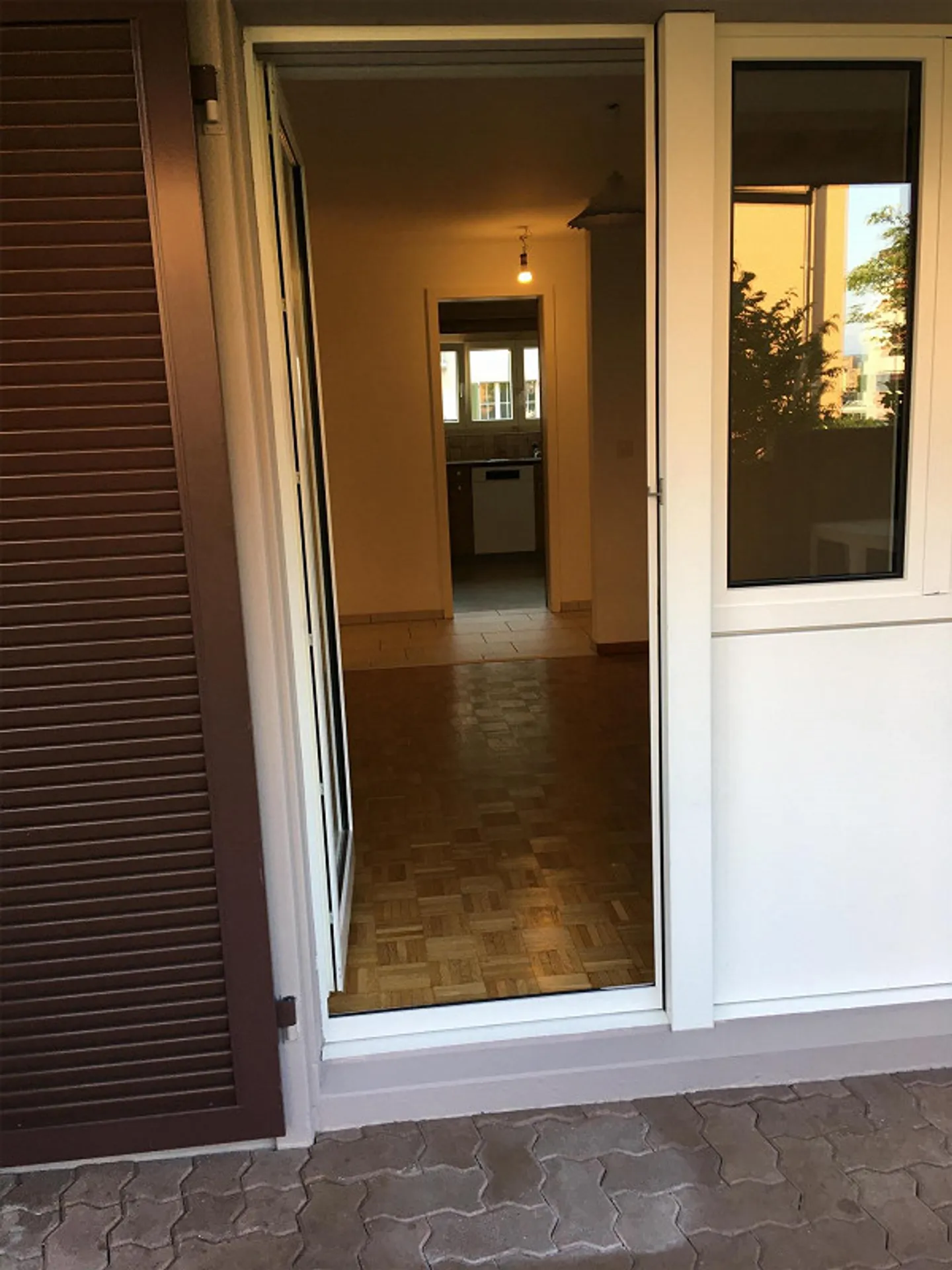 Appartamento molto luminoso di 3,5 locali - Foto 4 di 10