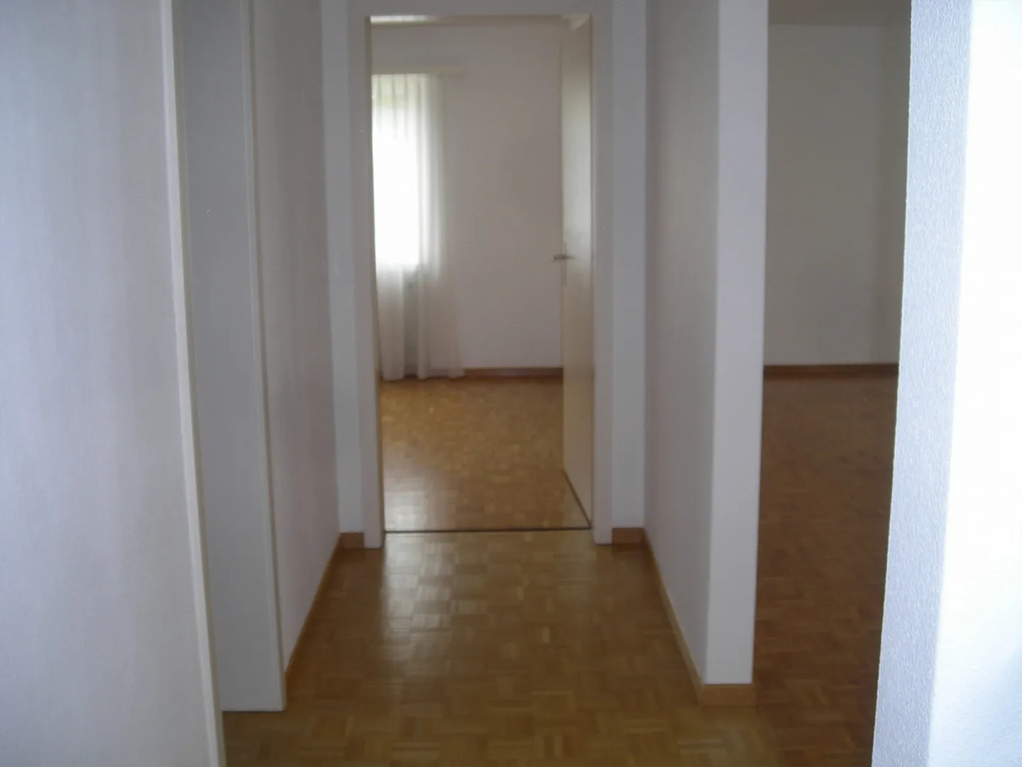 Appartamento molto luminoso di 3,5 locali - Foto 5 di 10