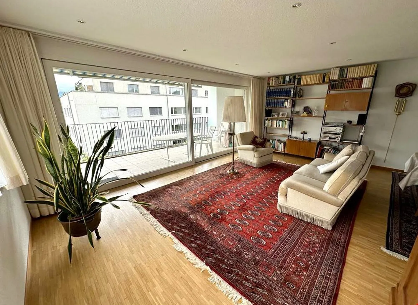 Appartement moderne et central à Steffisburg - Photo 2 sur 17