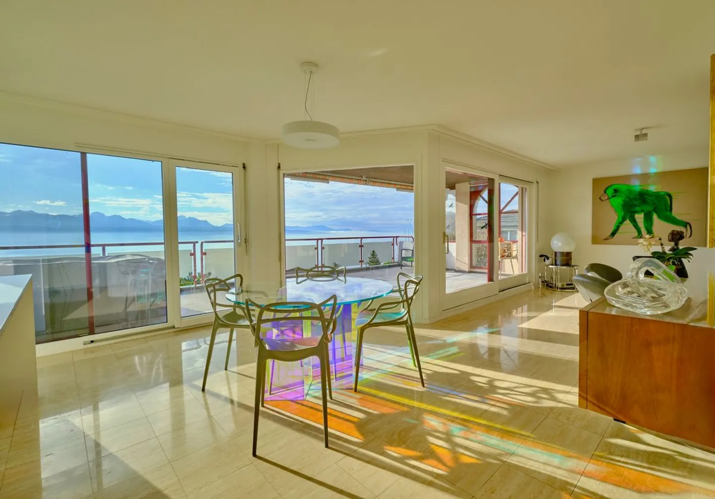 Stunning Luxury Terrace with Breathtaking Views in Lutry - Photo 3 of 13