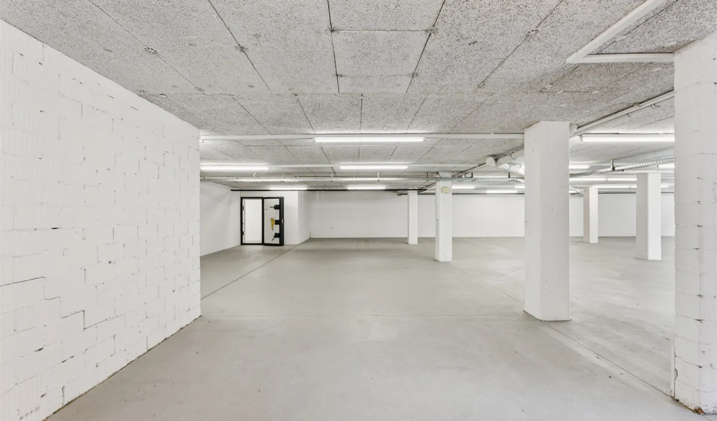 Situato centralmente e versatile – Il tuo nuovo spazio commerciale - Foto 7 di 13