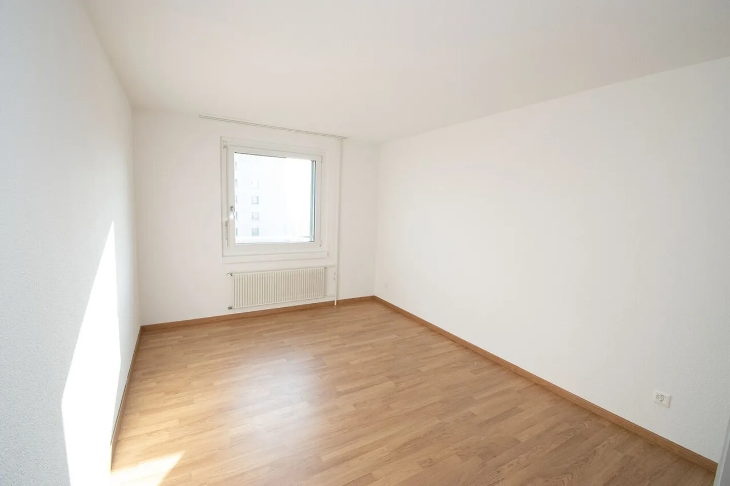 Gemütliche Wohnung mit Balkonblick - Foto 3 von 4