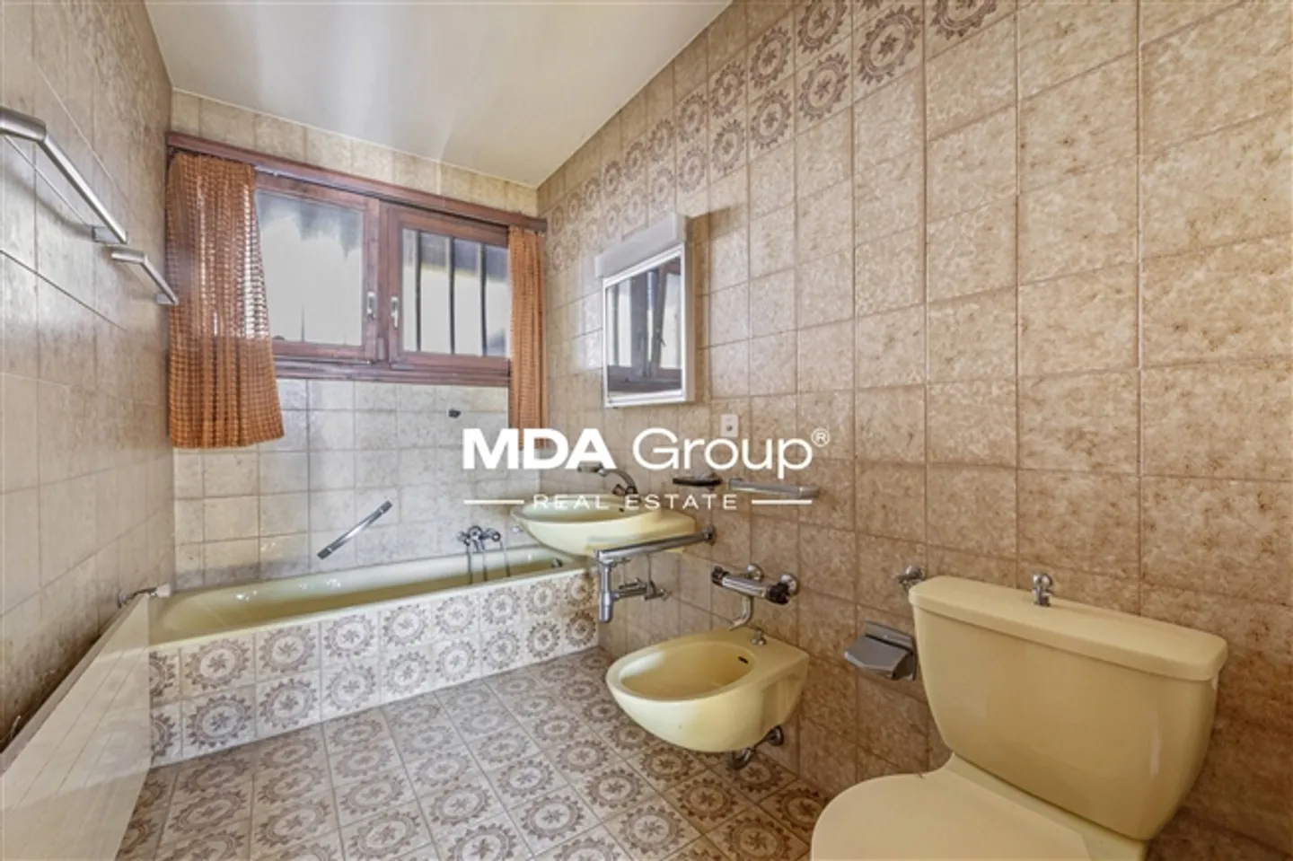 10 Room villa - Photo 14 of 19