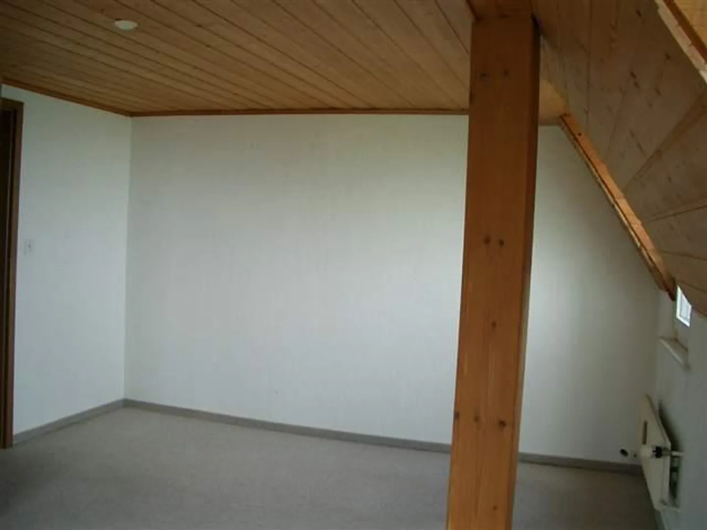 Haut au-dessus des nuages appartement 3 1/2 pièces abordable - Photo 8 sur 27