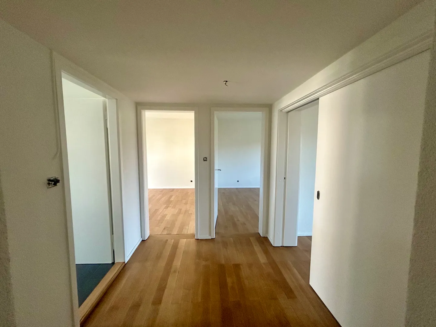 Appartamento di 4 stanze - Foto 6 di 9