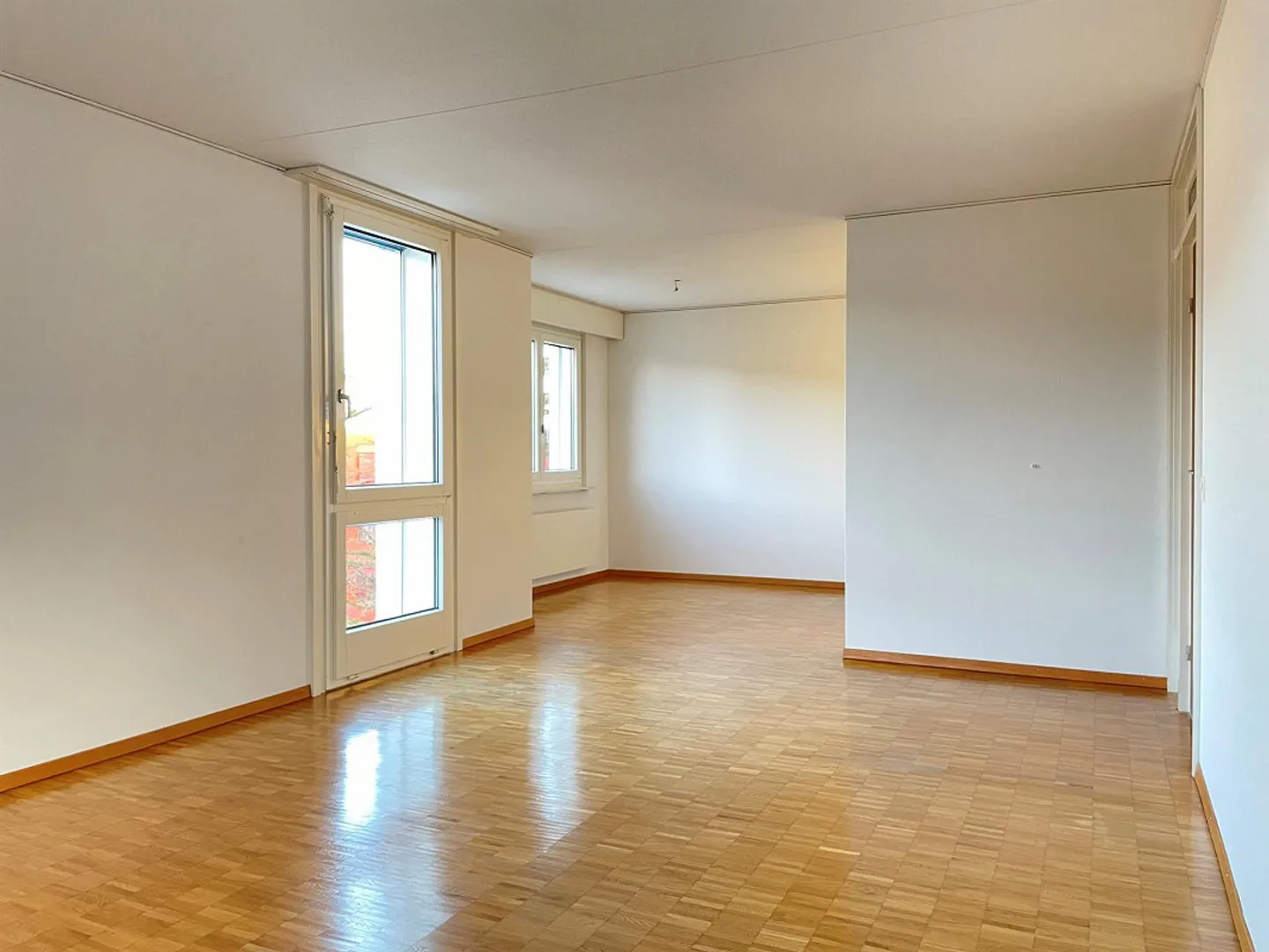 Apartment for rent - Photo 4 of 13