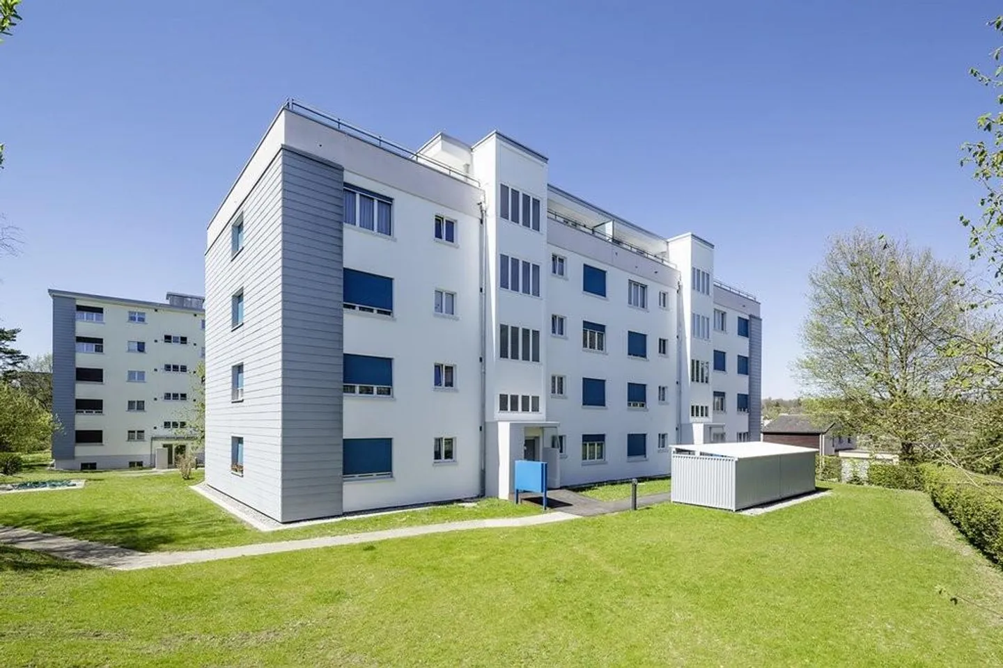 Traumhafte Erdgeschosswohnung mit eigenem Sitzplatz - Foto 1 von 7