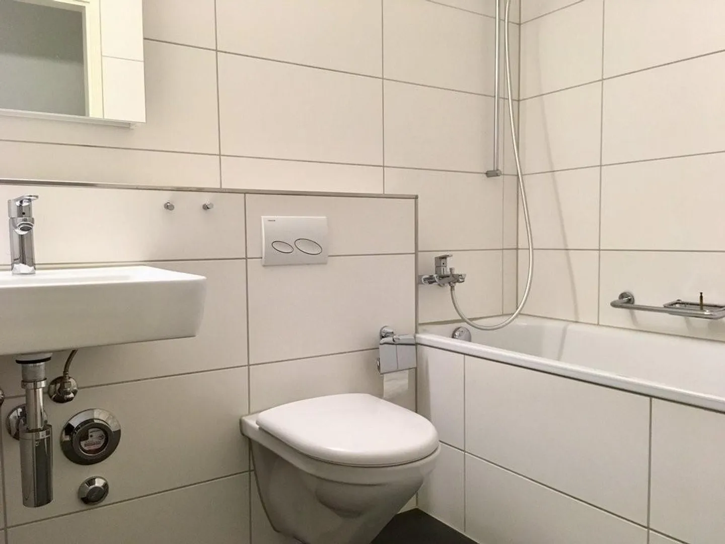 Traumhafte Erdgeschosswohnung mit eigenem Sitzplatz - Foto 6 von 7