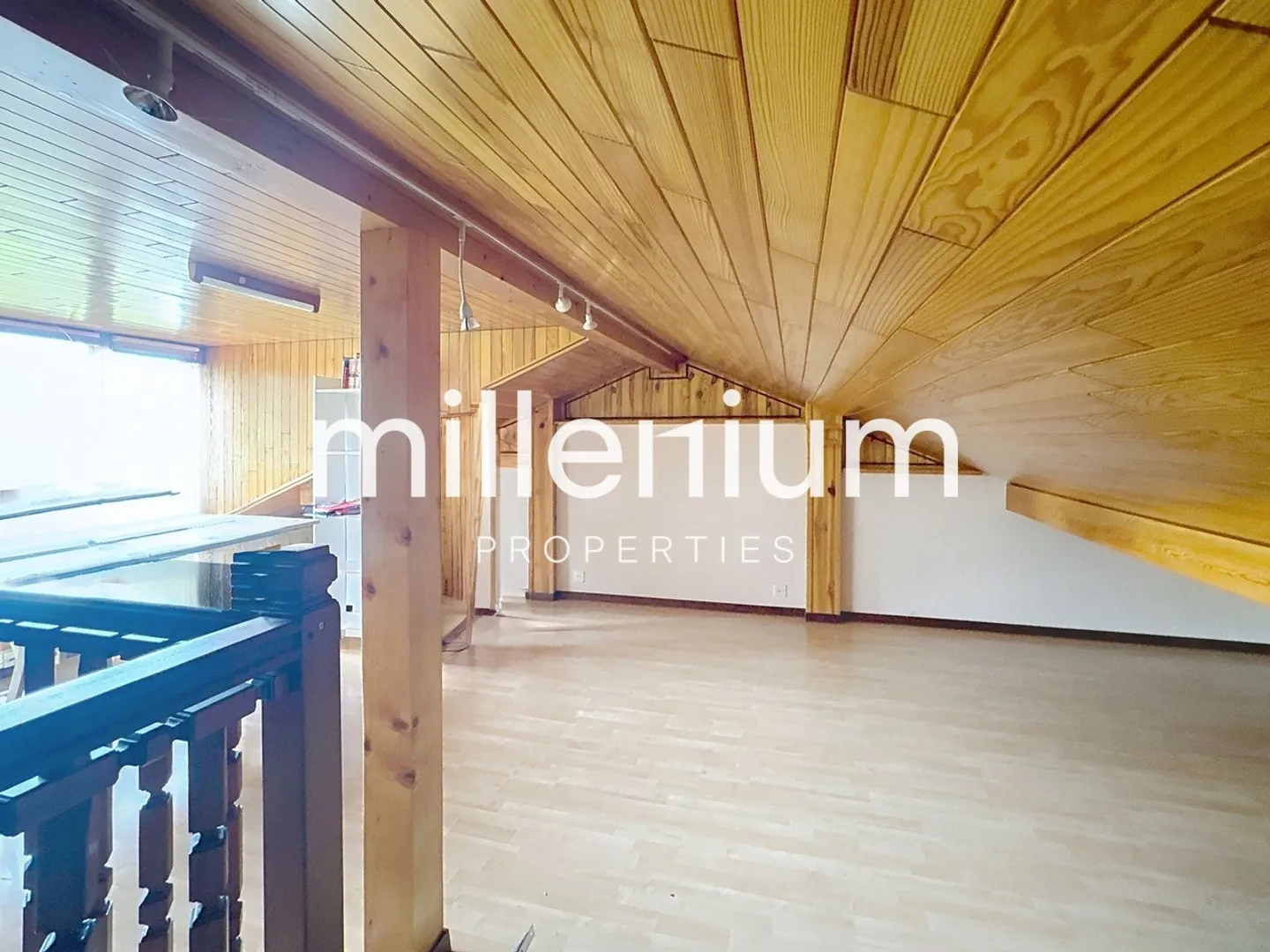 Villa jumelée spacieuse avec jardin, Secteur Cointrin - Photo 9 sur 10