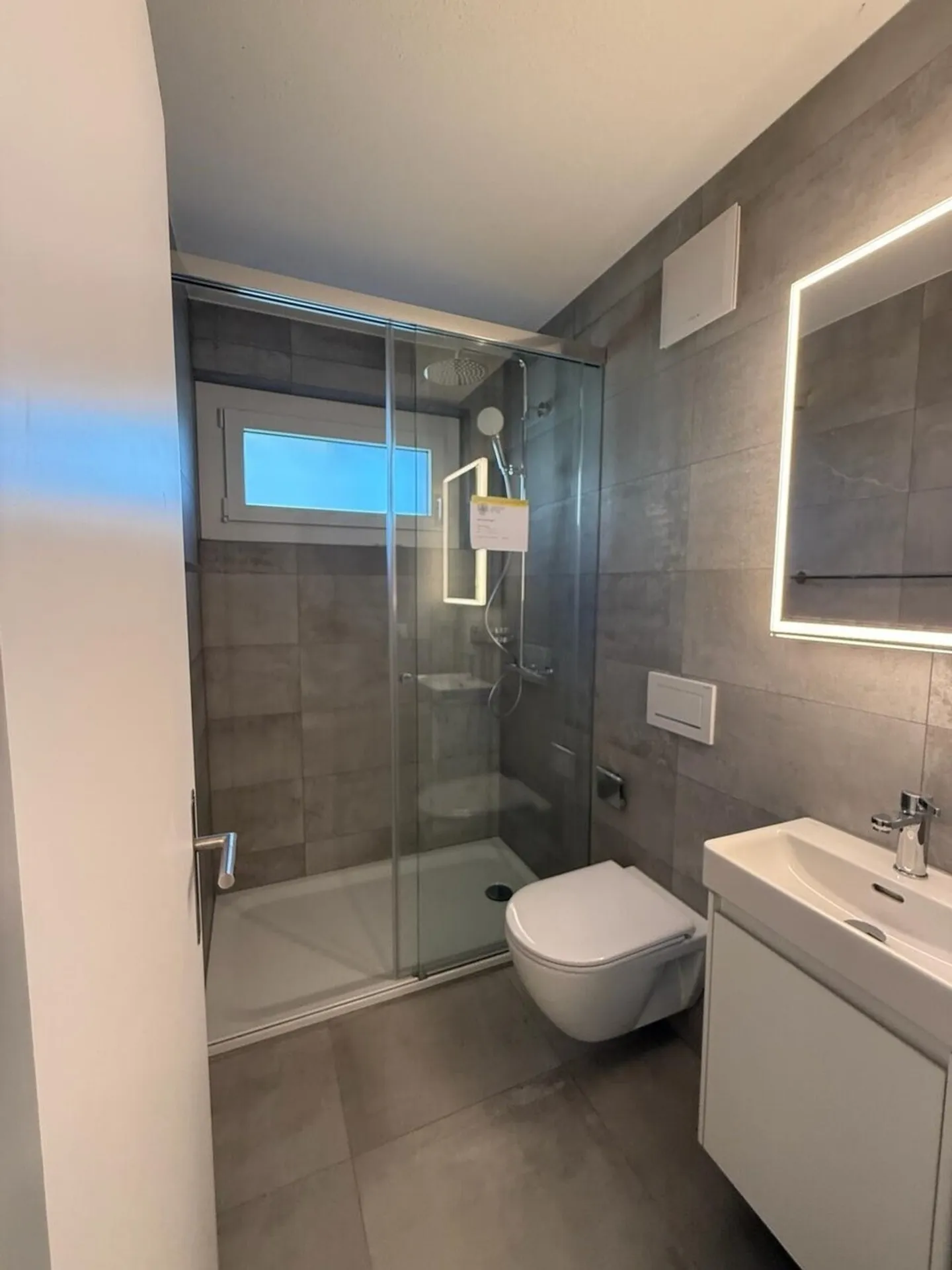 Vivre intelligemment à Moosseedorf - appartements de 4,5 pièces rénovés de haute qualité - Photo 6 sur 8