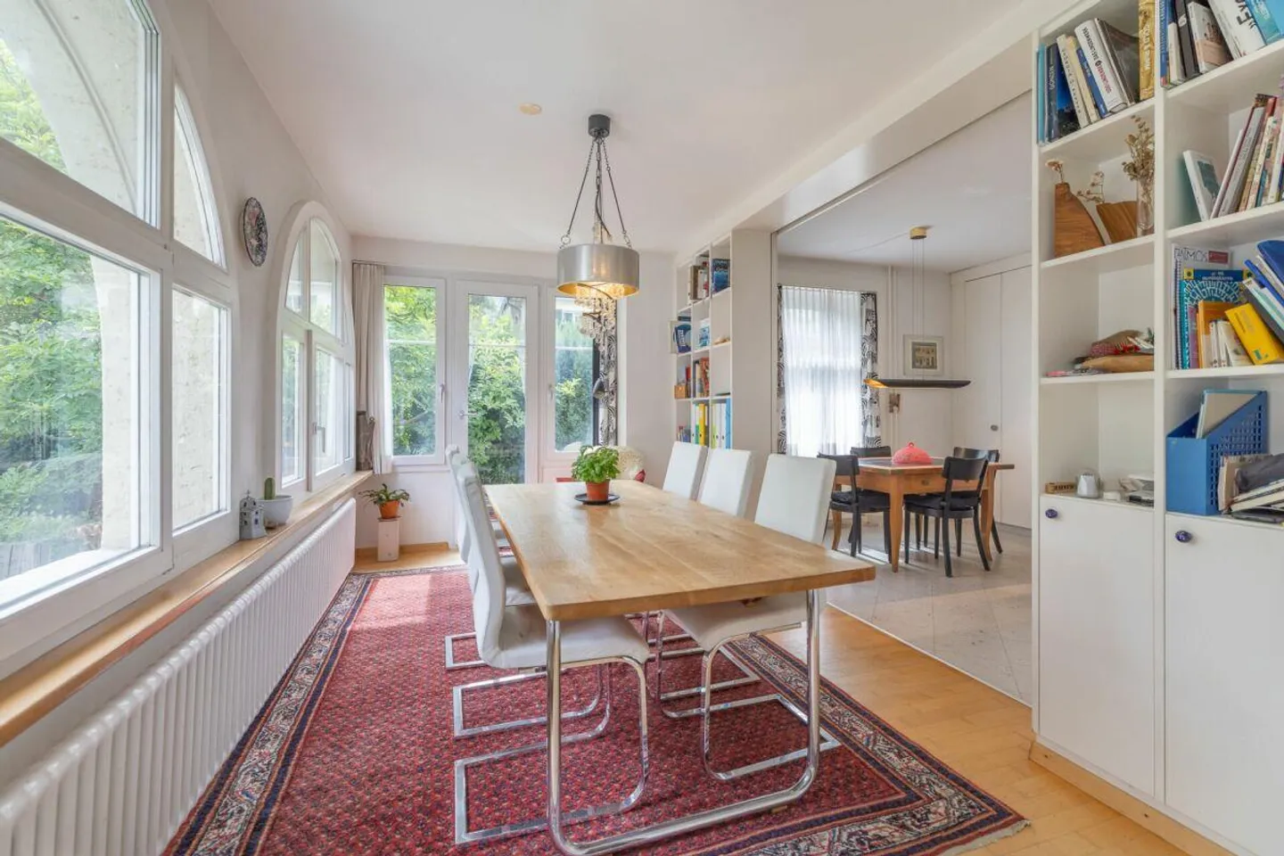 Charmantes Einfamilienhaus mit Garten - Foto 6 von 14