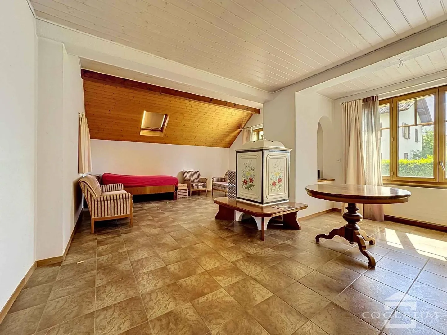 5-room Villa - Photo 3 of 10