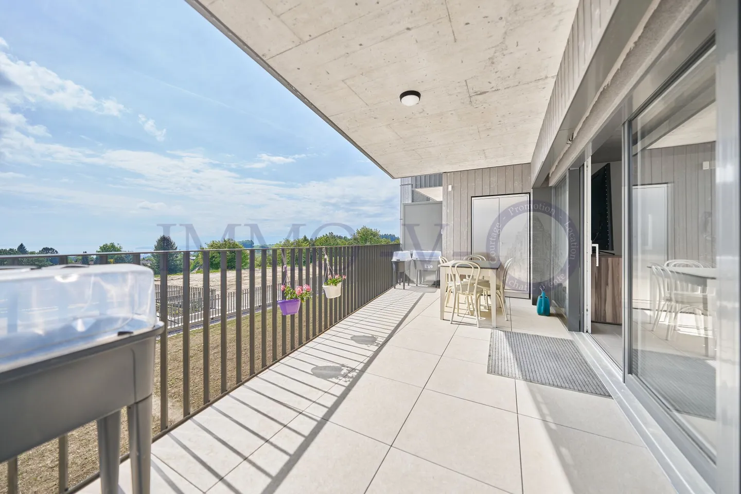 Appartement de Luxe avec Terrasse - Photo 1 sur 8