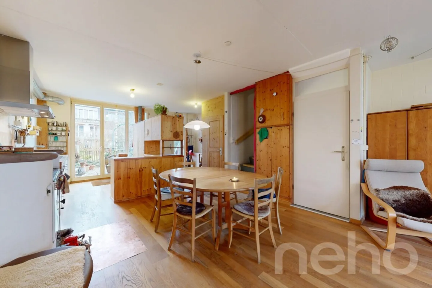 Charming Townhouse with Garden - Photo 12 of 12