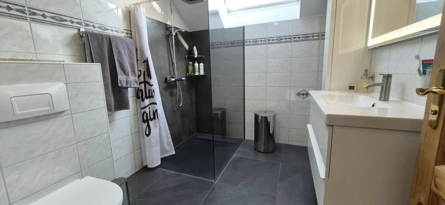 My House, My Boat, My Car! - Photo 12 of 20