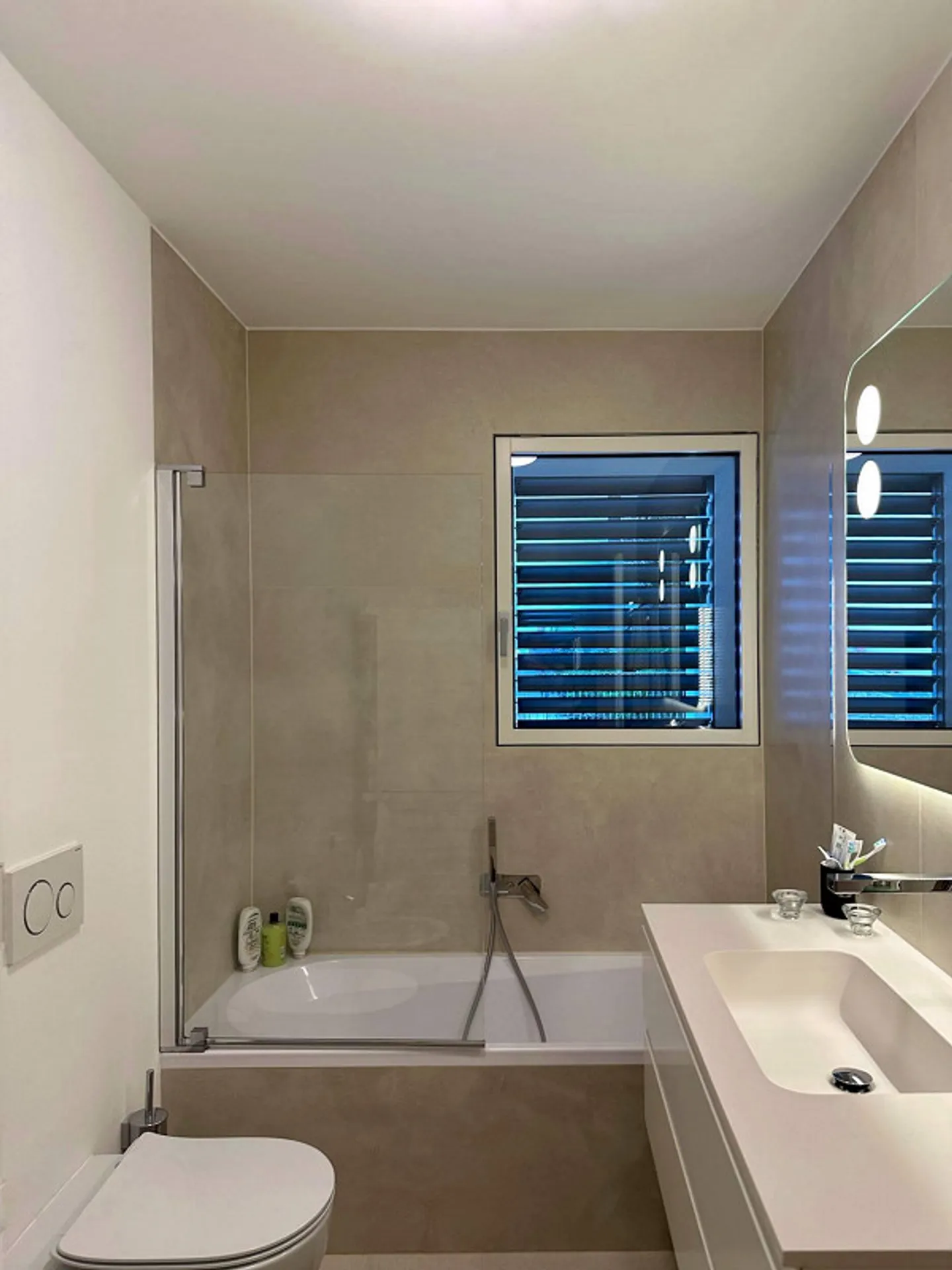 Un'oasi di tranquillità a pochi passi da Lugano - Foto 10 di 13