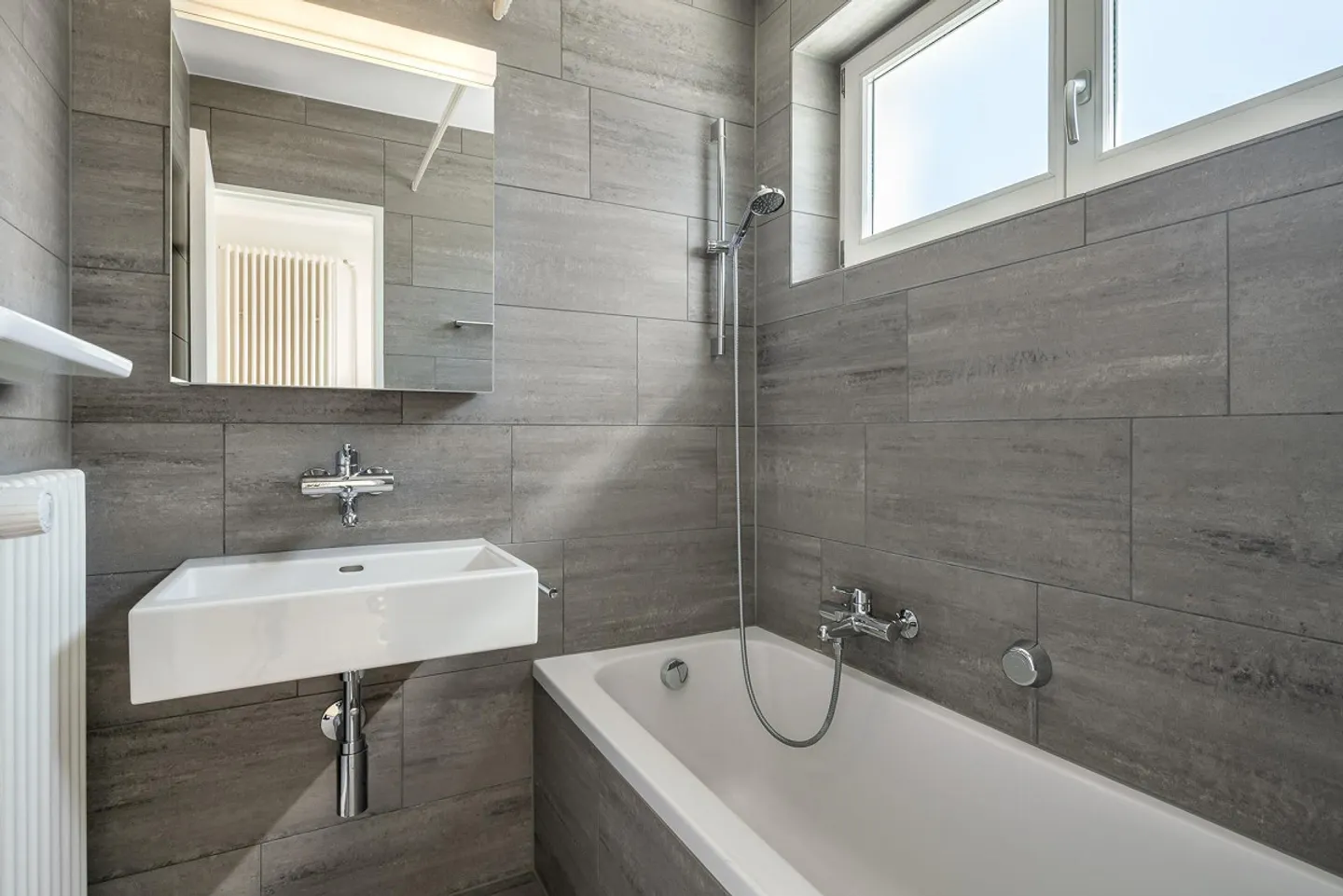 Penthouse apartment with large terrace - limited until 30.09.2027! - Photo 9 of 11