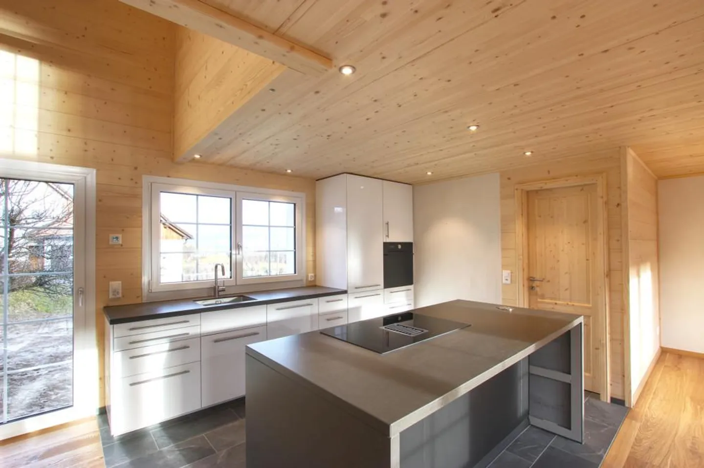 Habitat durable dans votre propre maison de 5,5 pièces - Photo 4 sur 10