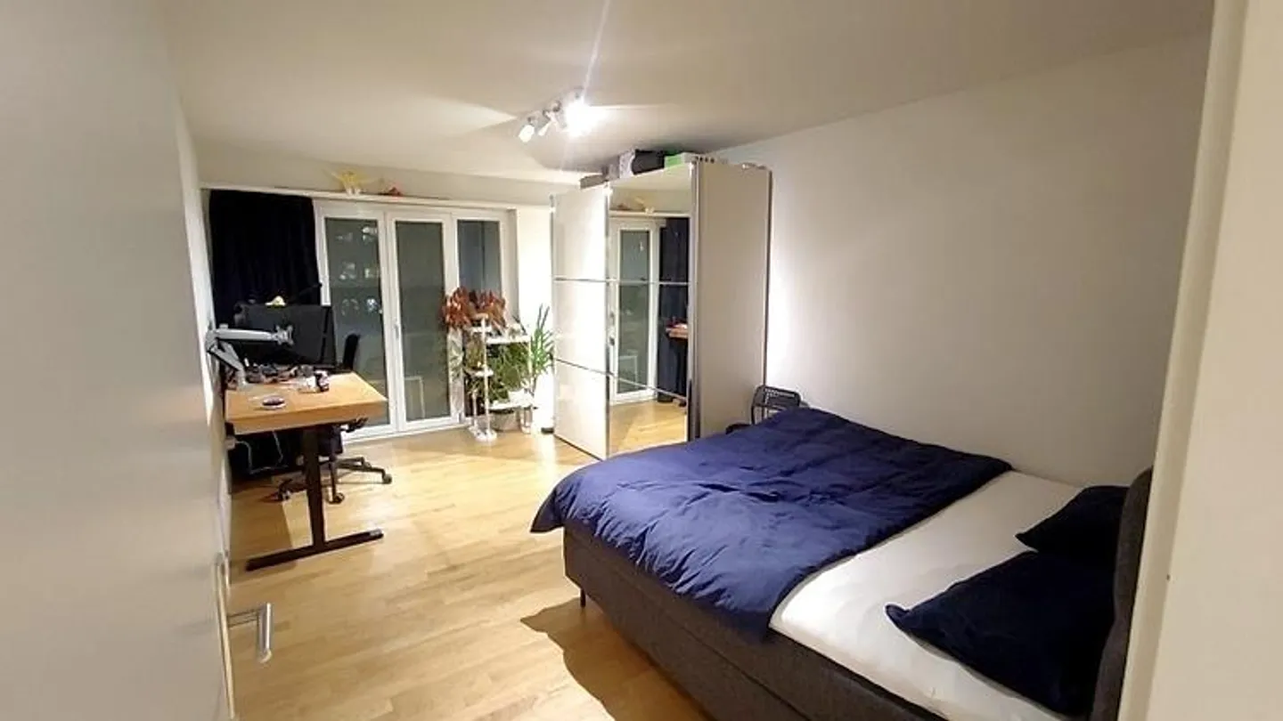 Appartement moderne avec balcons - Photo 3 sur 9