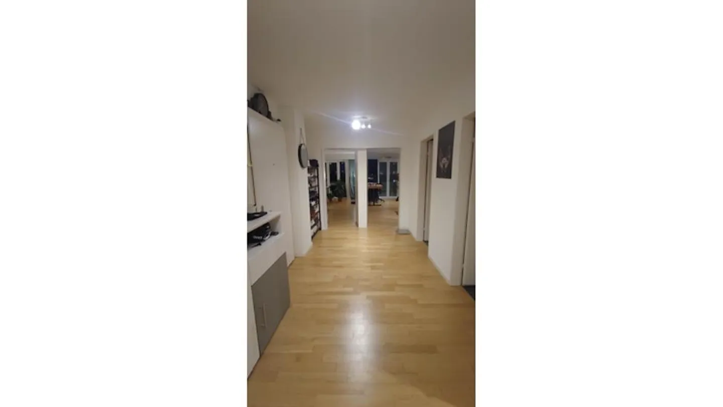 Appartement moderne avec balcons - Photo 9 sur 9