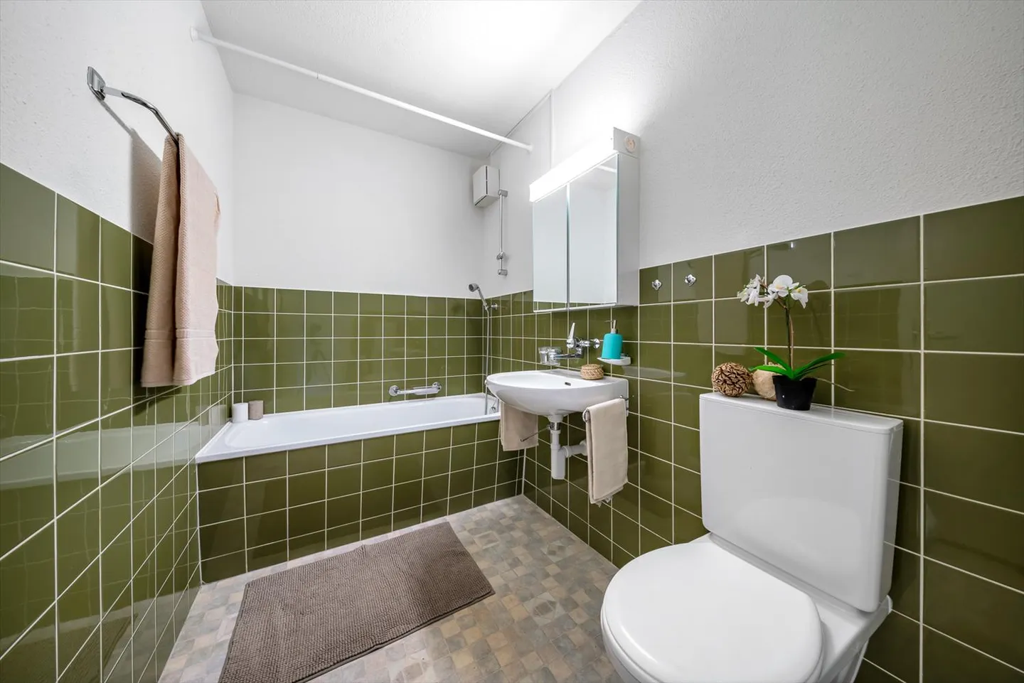 Spacious apartment in a quiet location - Photo 6 of 6