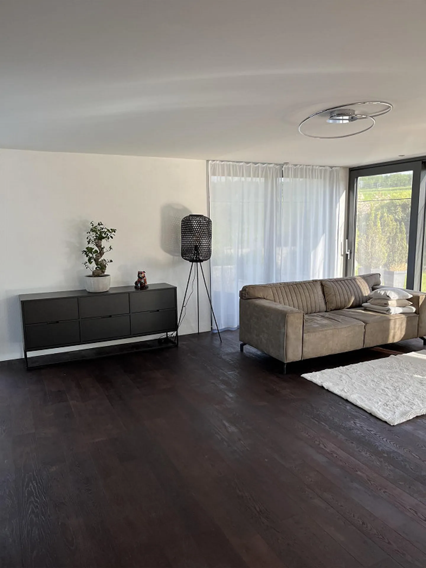 Appartement de 2,5 pièces au rez-de-chaussée avec jardin privé et vue sur le lac de Constance - Photo 5 sur 7