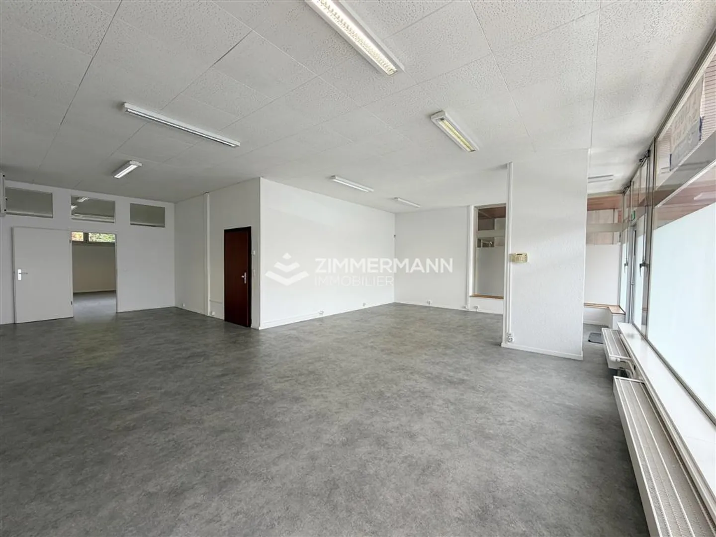 Magasin à louer - Photo 3 sur 10