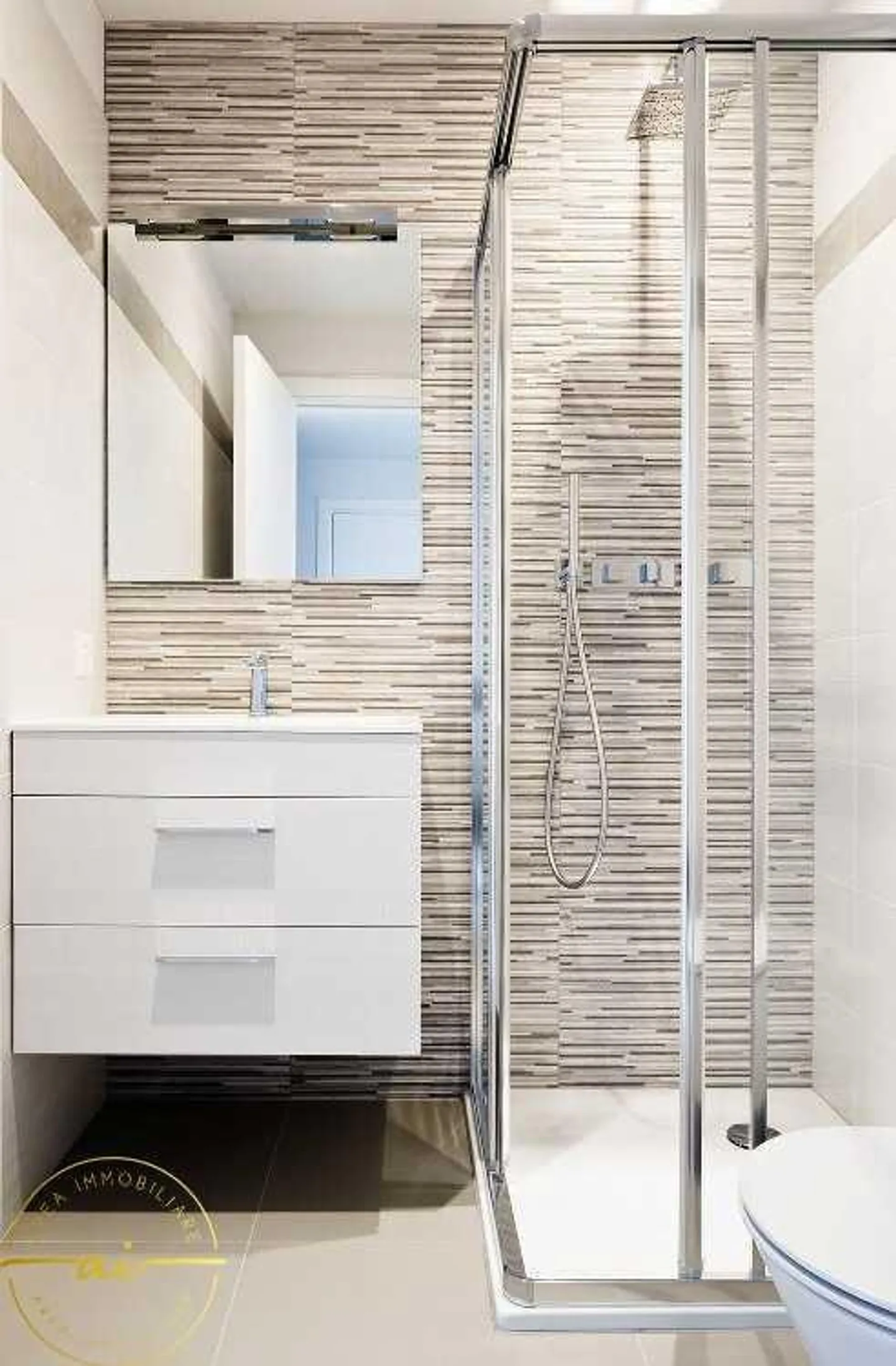 VILLA B – MODERNE EIGENSTÄNDIGE VILLA MIT PANORAMATERRASSE - Foto 12 von 12