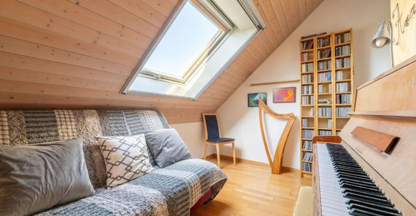 Architektenvilla mit 7,5 Zimmern, beheiztem Pool und Jacuzzi 5 Minuten von Payerne entfernt - Foto 6 von 11