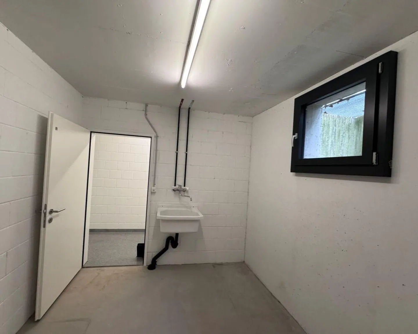 Storage / Craft Room for Rent - Photo 3 of 4