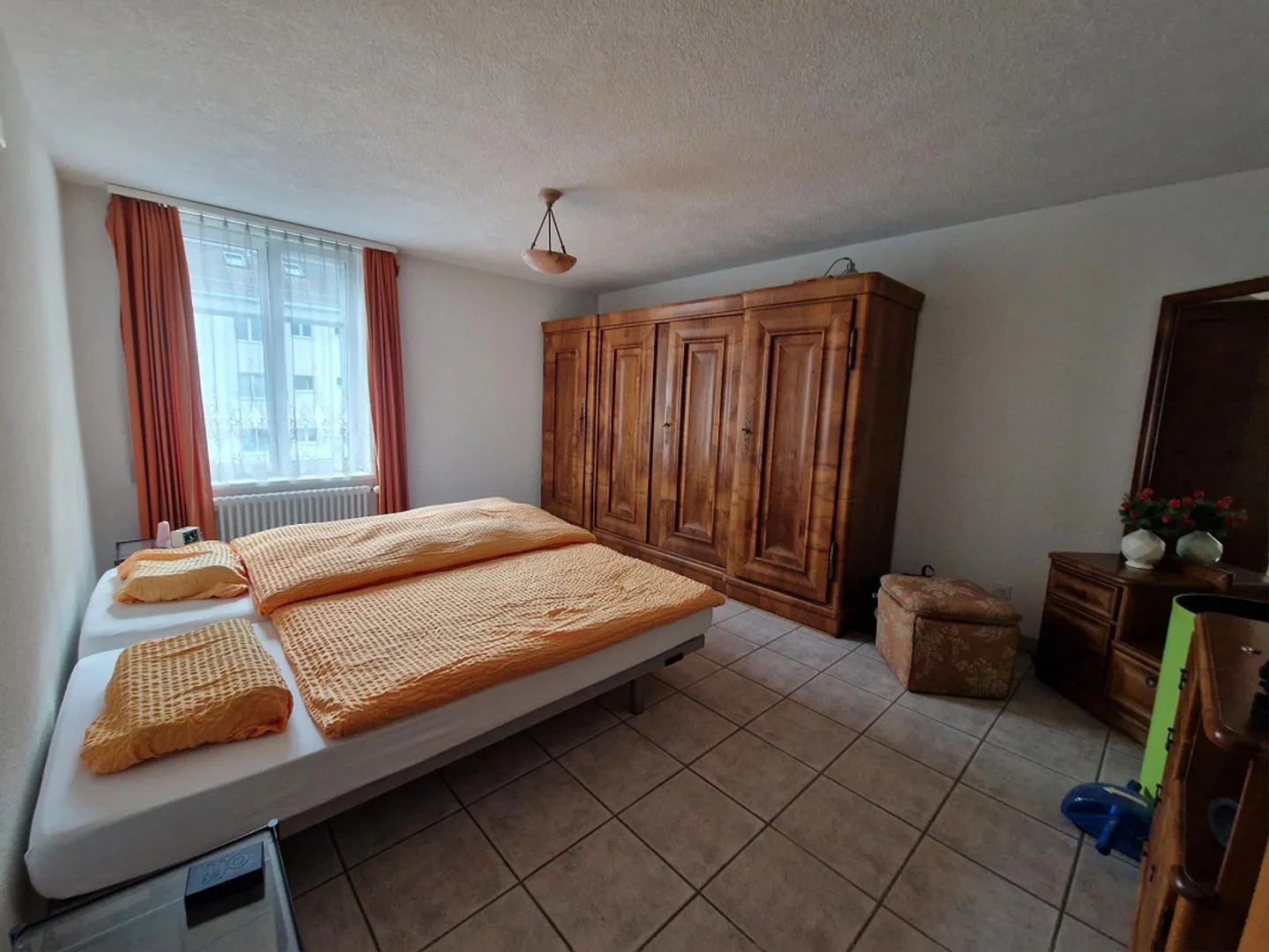 Ottimo appartamento di 4 stanze vicino al lago - Foto 7 di 9