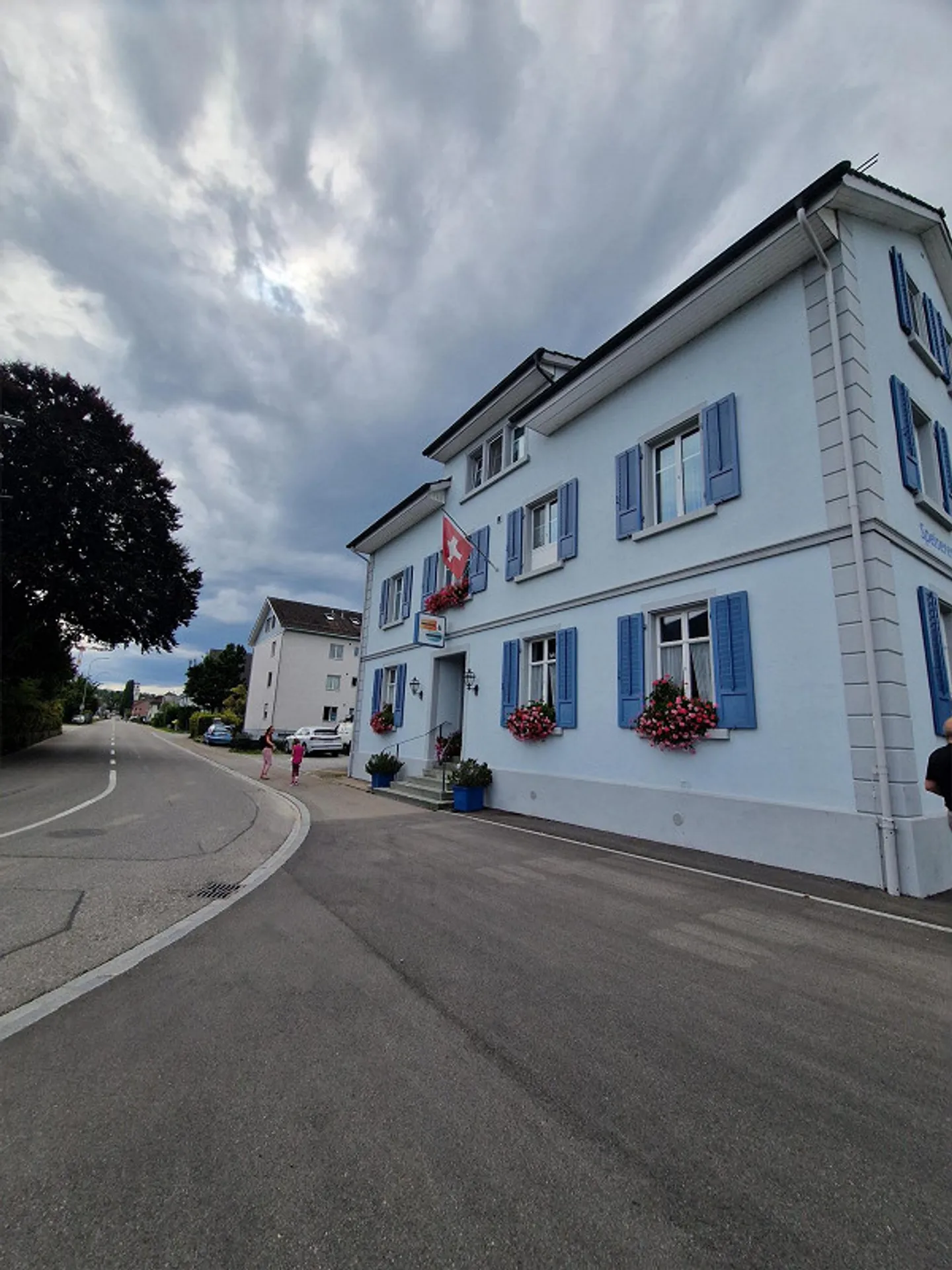 Ottimo appartamento di 4 stanze vicino al lago - Foto 9 di 9