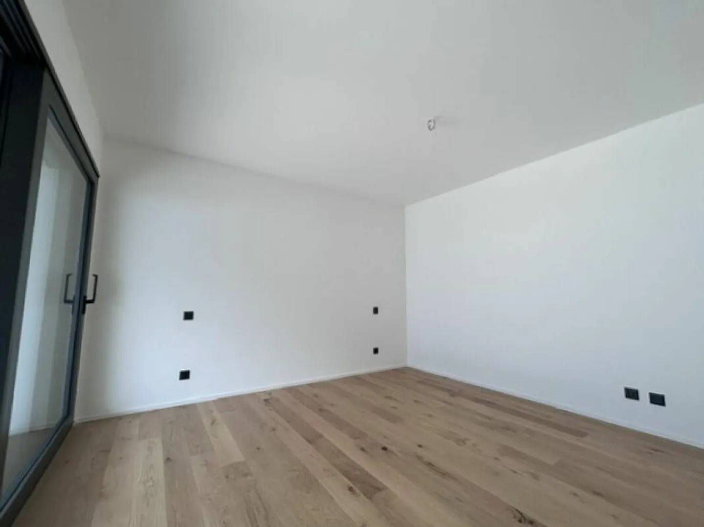 NEUES PENTHOUSE 3.5 ZIMMER MIT 38MQ DACHTERRASSE MIT SEEBLICK - Foto 12 von 29