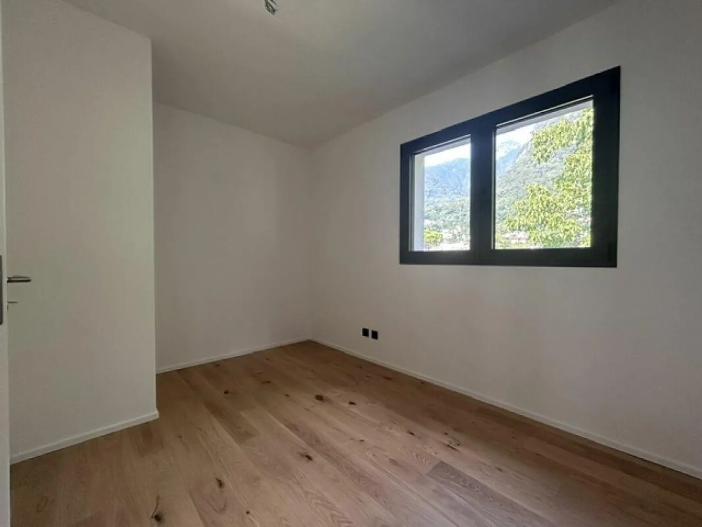 NEUES PENTHOUSE 3.5 ZIMMER MIT 38MQ DACHTERRASSE MIT SEEBLICK - Foto 14 von 29