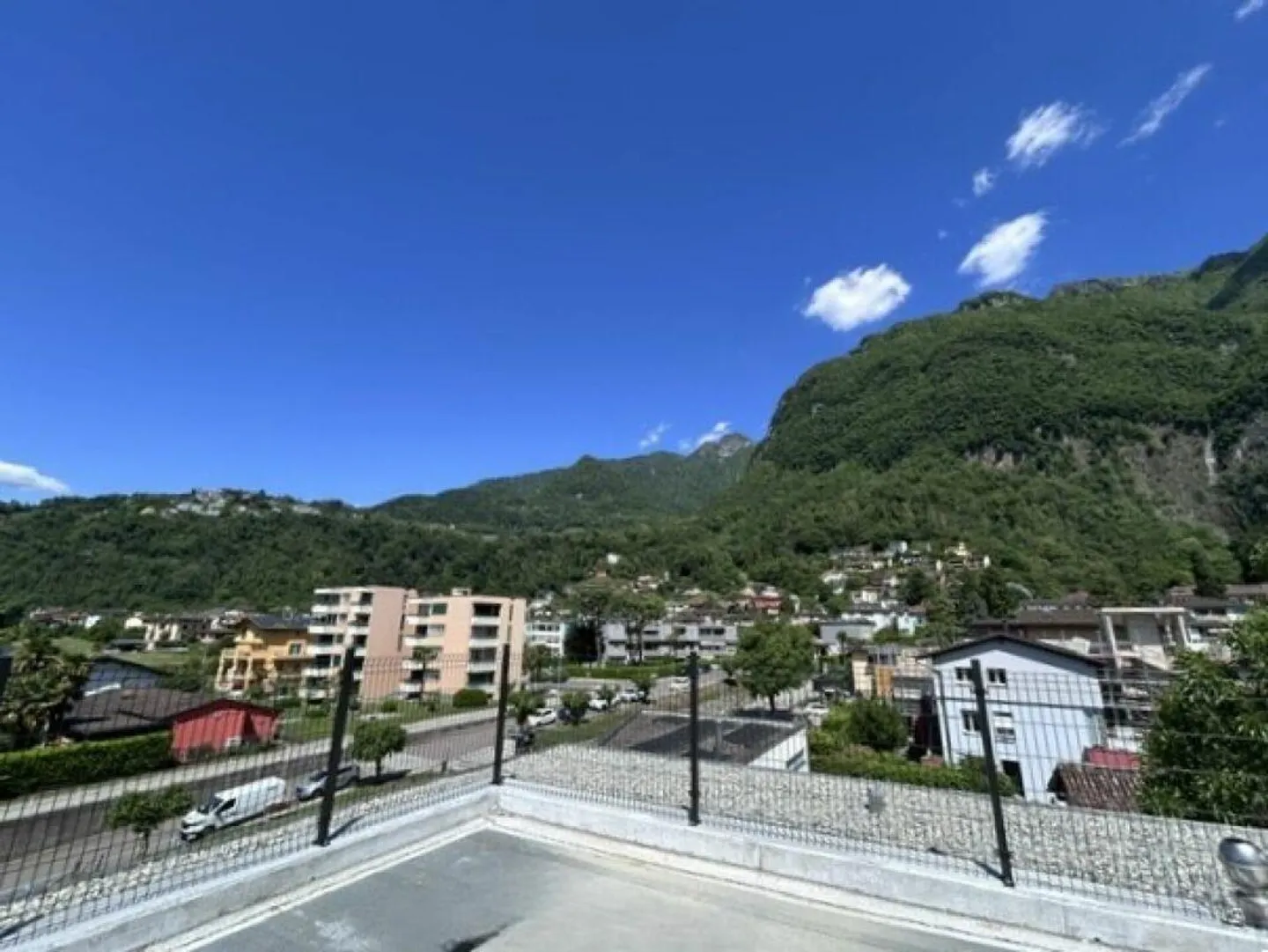 NEUES PENTHOUSE 3.5 ZIMMER MIT 38MQ DACHTERRASSE MIT SEEBLICK - Foto 20 von 29