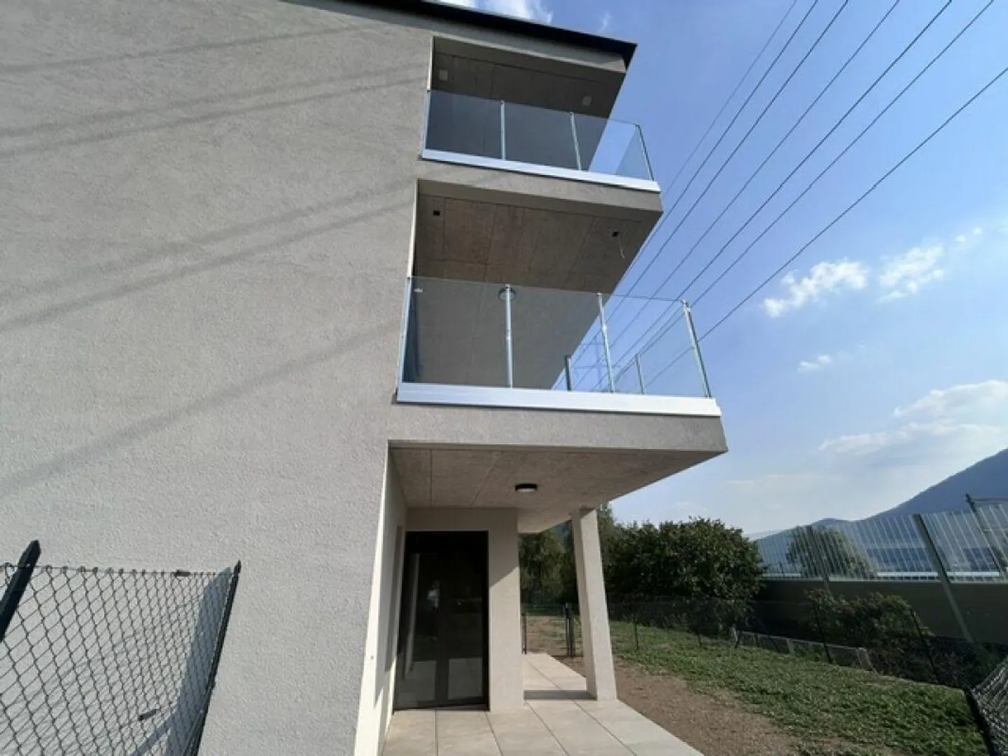 NEUES PENTHOUSE 3.5 ZIMMER MIT 38MQ DACHTERRASSE MIT SEEBLICK - Foto 24 von 29