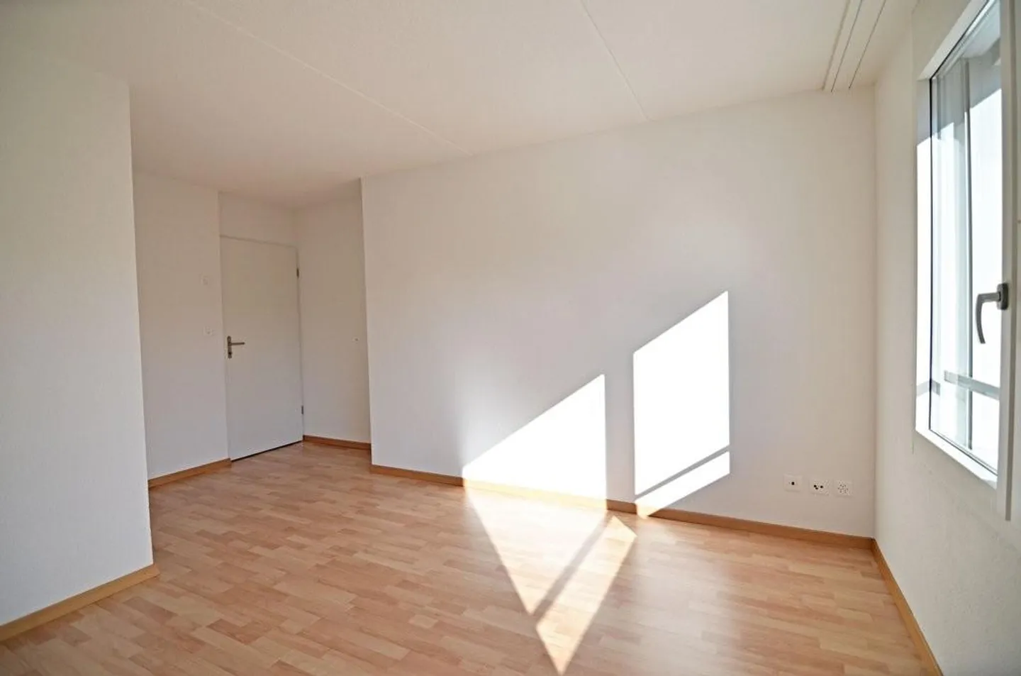 L'appartement cherche un nouveau locataire. - Photo 4 sur 6