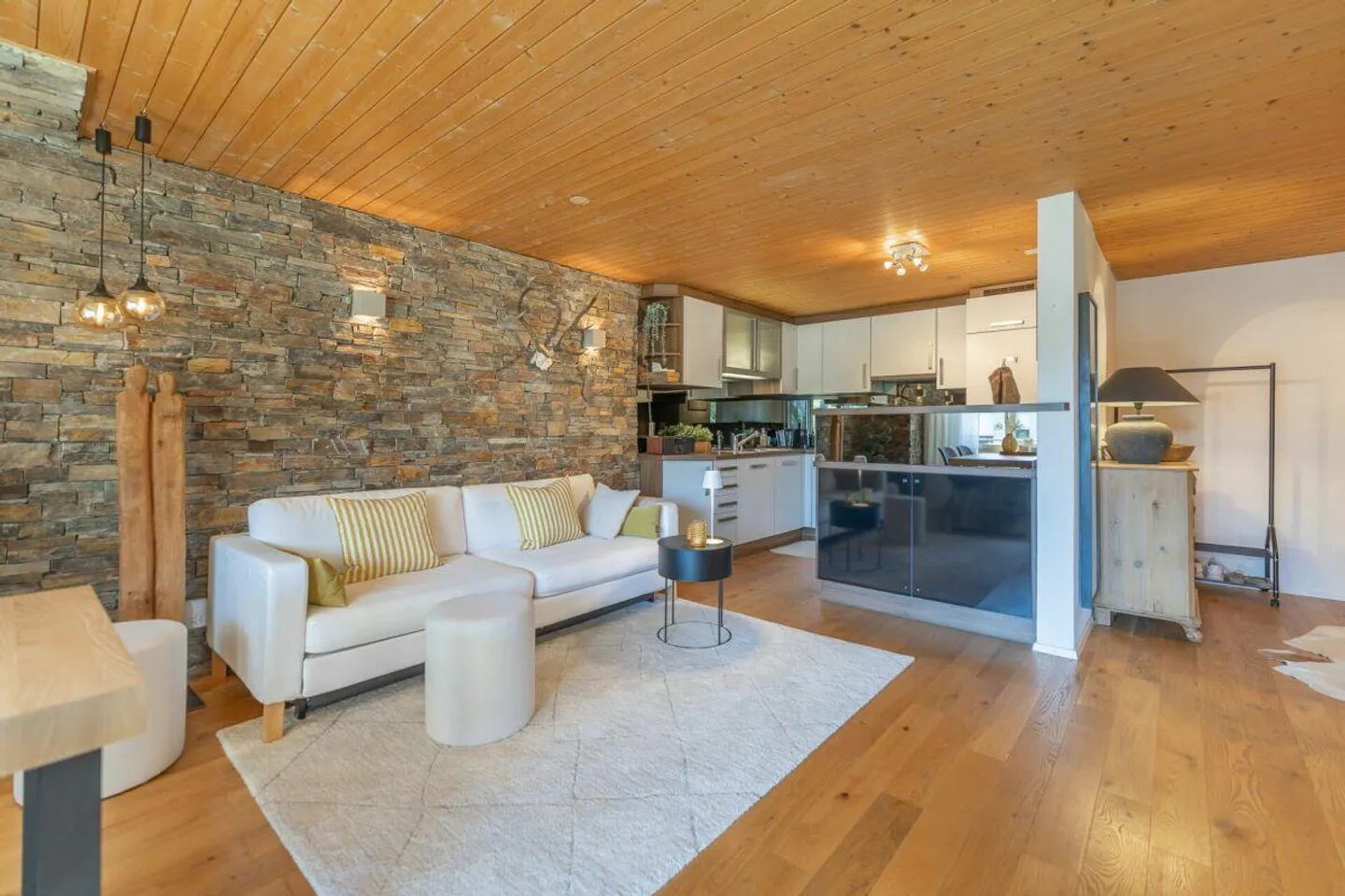 2.5-Room Holiday Apartment in Arvenbüel - Photo 4 of 13