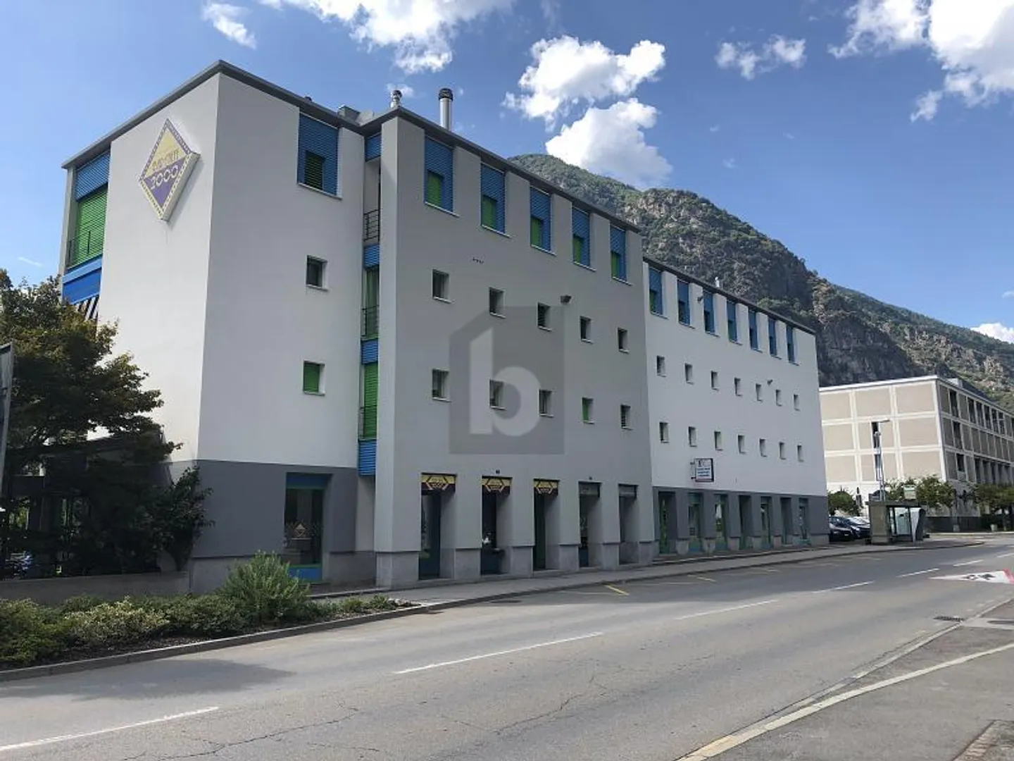 NEGOZIO IN POSIZIONE CENTRALE - Foto 1 di 6