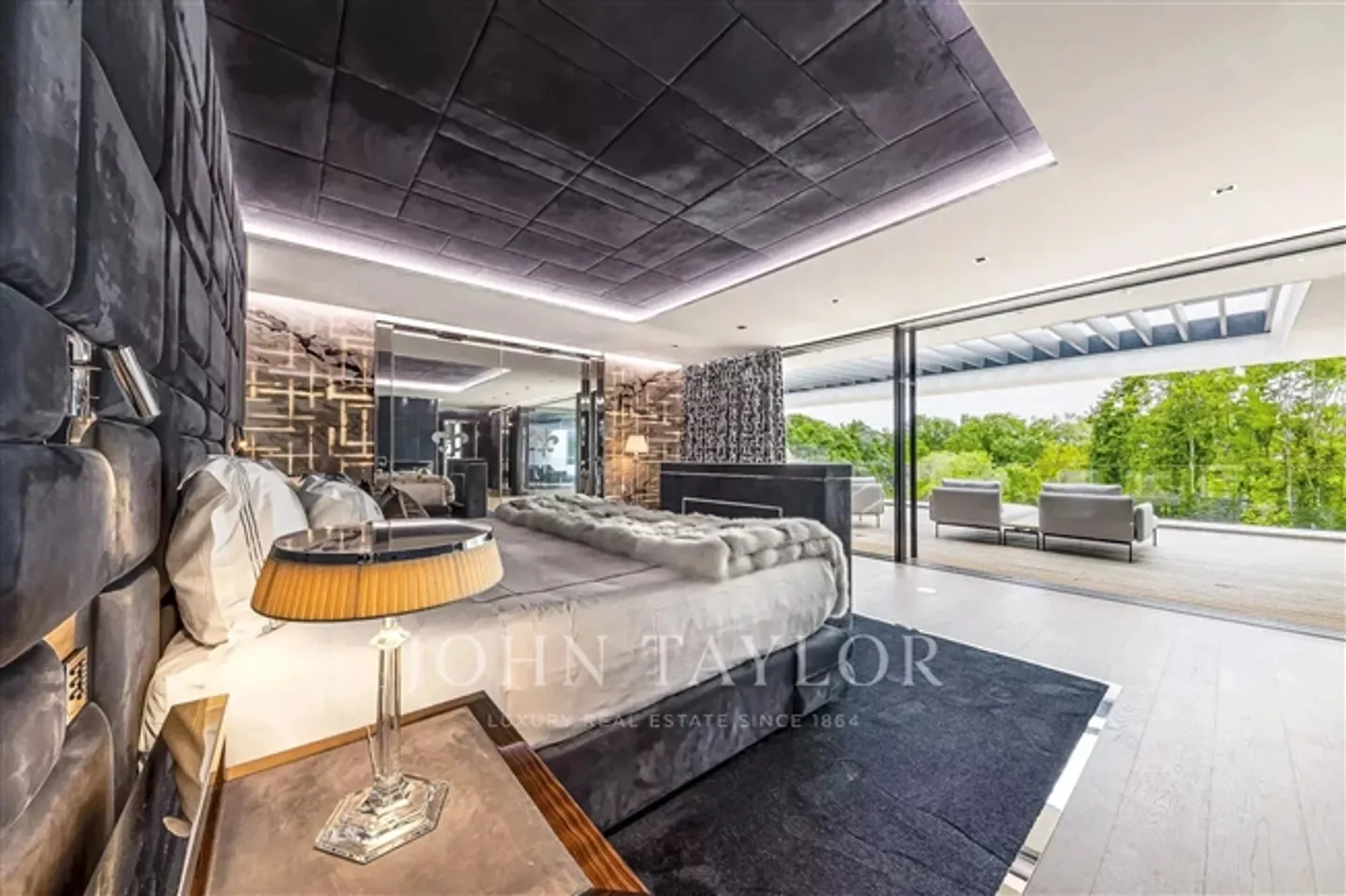 "Ultima Grand Villa" Architectural Masterpiece Between Modernity and Elegance - Photo 10 of 18