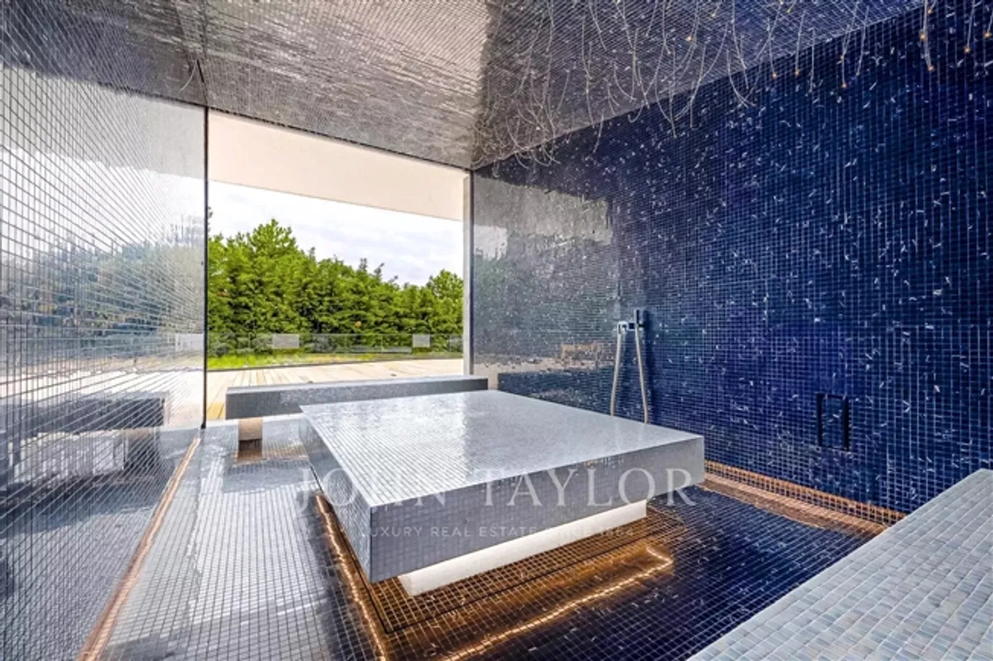 "Ultima Grand Villa" Architectural Masterpiece Between Modernity and Elegance - Photo 14 of 18