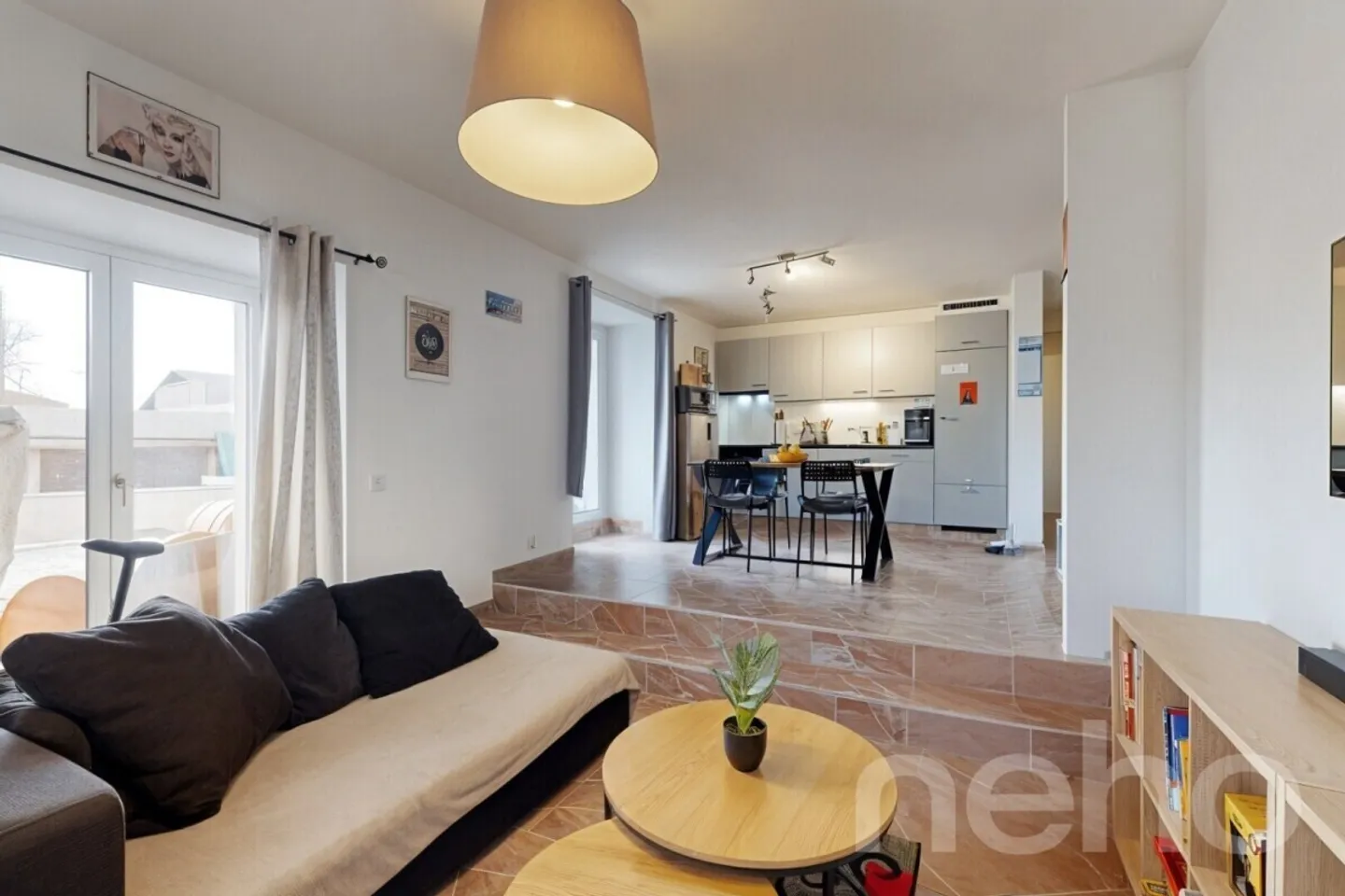 Charming 3.5-room apartment with large garden in the center of Riddes - Photo 3 of 9